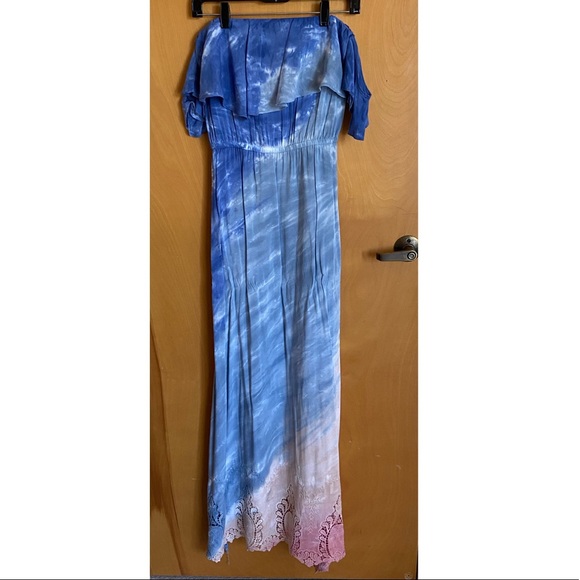 Young Fabulous & Broke Off Shoulder Maxi Dress - Picture 3 of 8